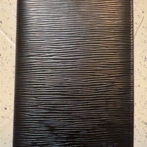 Authentic LOUIS VUITTON Black Epi Leather Cartes Credit Long Wallet